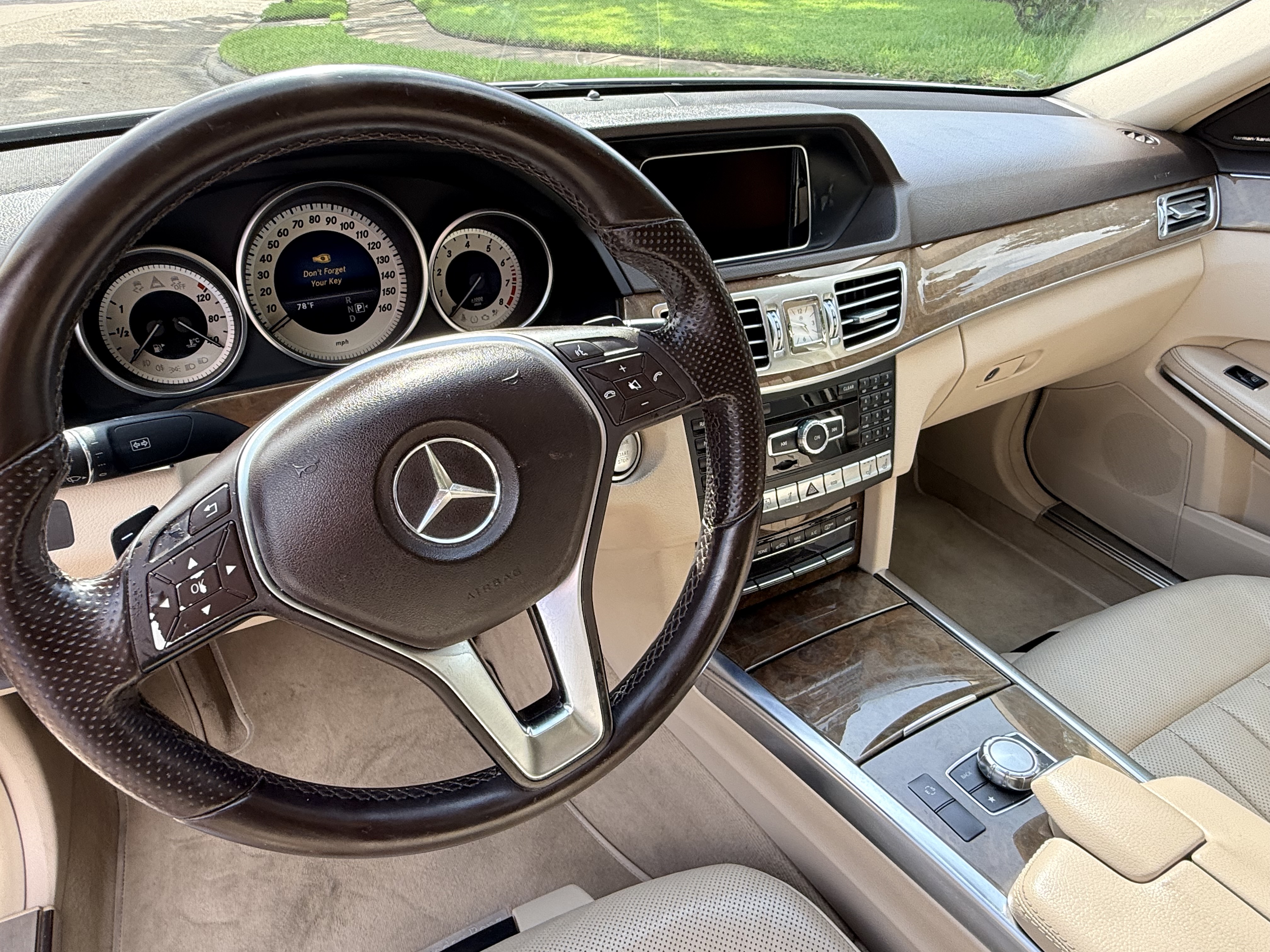 Used 2014 Mercedes-Benz E 350 Sedan image 11