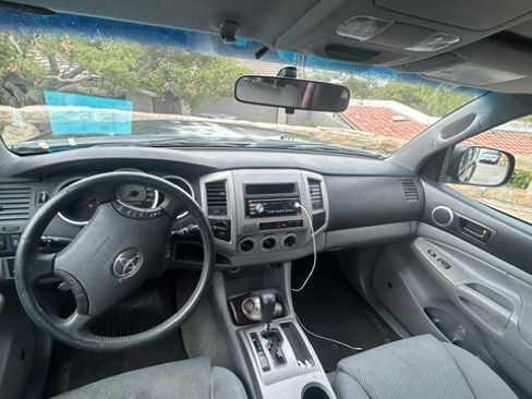 Used 2008 Toyota Tacoma 4x4 Double Cab w/ TRD Off-Road Pkg #1 image 10