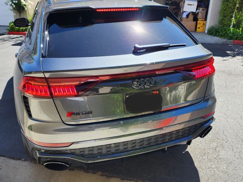 Used 2021 Audi RS Q8 w/ Carbon Optic Package image 8