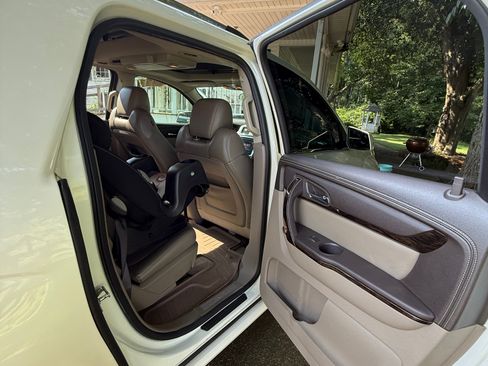 Used 2015 GMC Acadia Denali FWD image 21