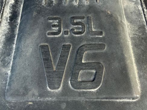 Used 2014 Ford F150 Lariat w/ Equipment Group 502A Luxury image 15