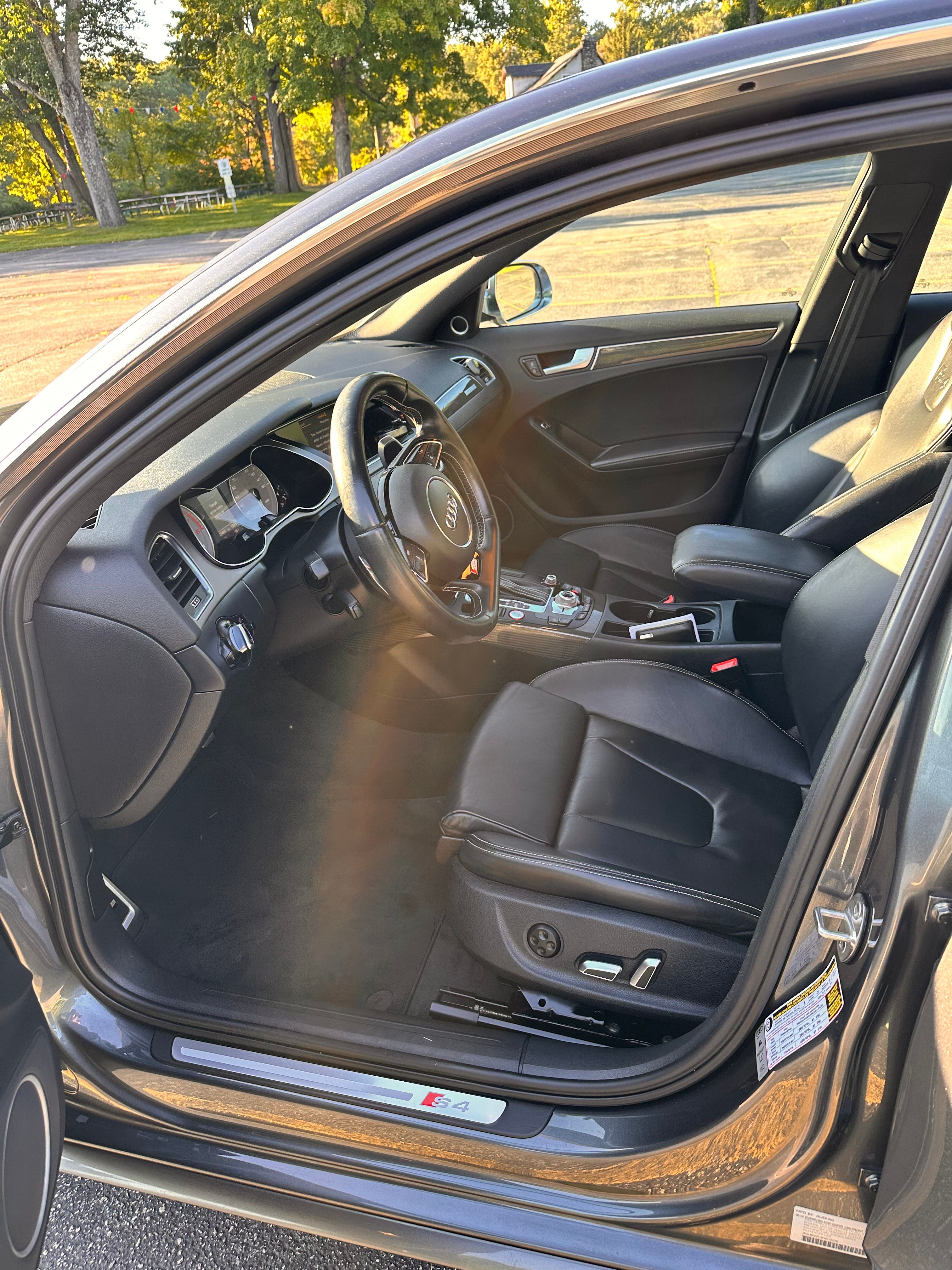 Used 2015 Audi S4 Premium Plus w/ Technology Package AWD/4WD image 9