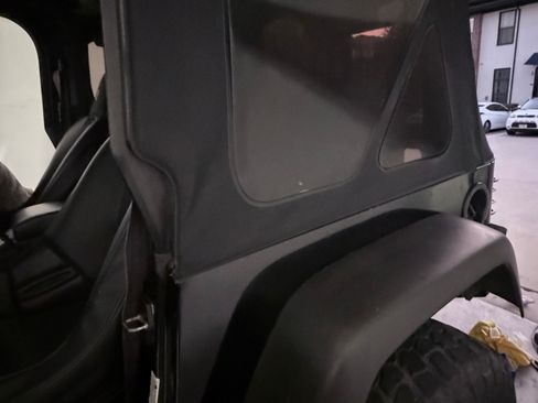 Used 2001 Jeep Wrangler Sport image 6