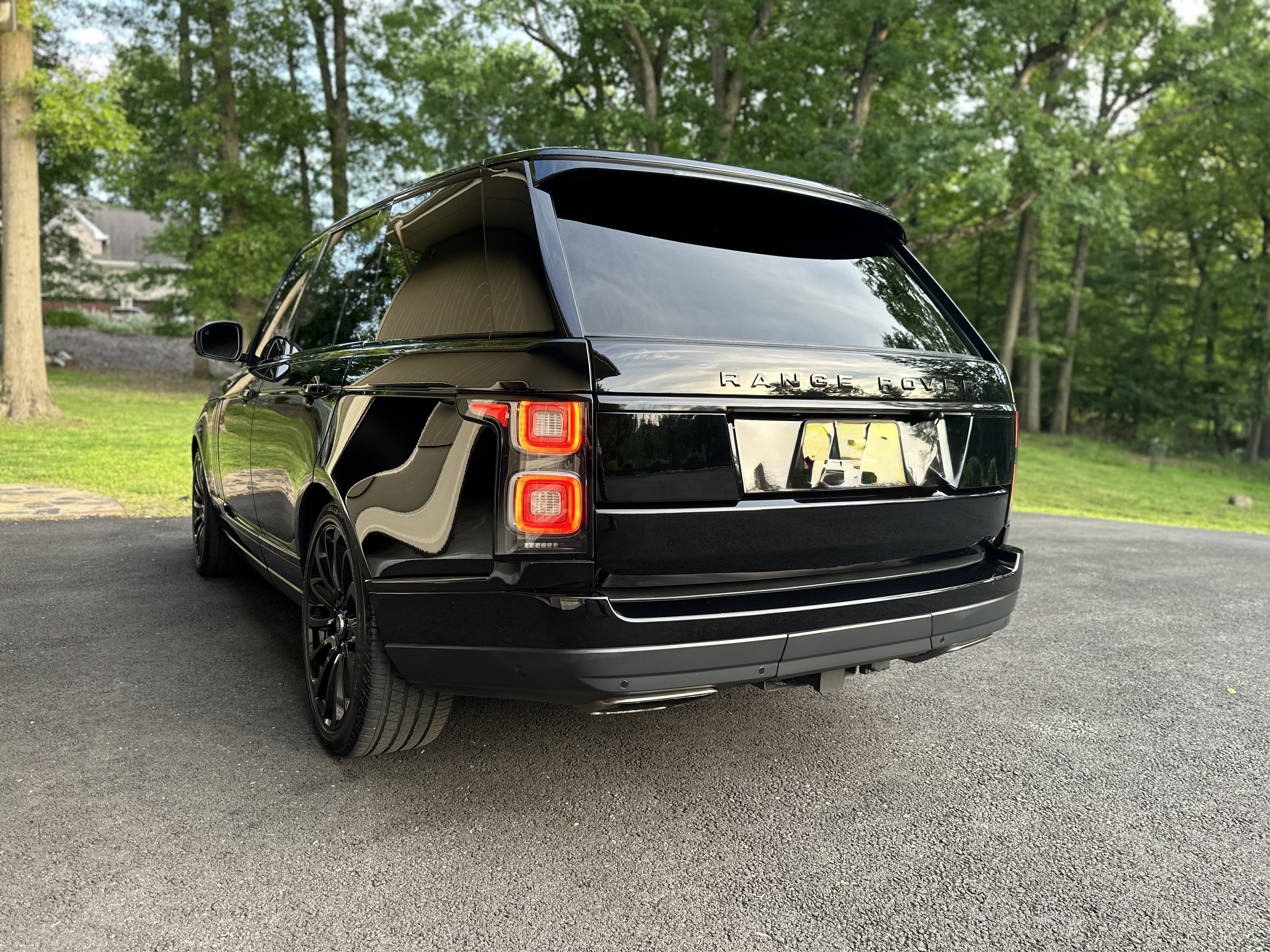Used 2018 Land Rover Range Rover HSE AWD/4WD image 10