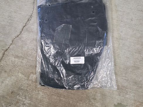 Used 2018 GMC Acadia Denali w/ Technology Package image 19