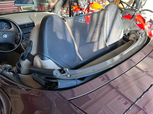 Used 1998 BMW Z3 2.8 image 19