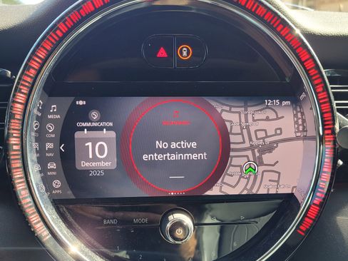 Used 2023 MINI Cooper S image 12