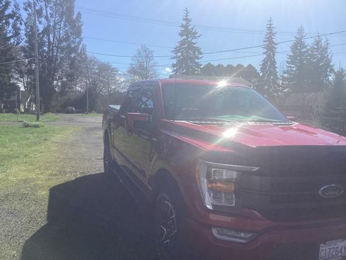 Used 2021 Ford F150 Lariat image 9