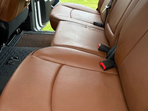 Used 2014 RAM 1500 Laramie Longhorn w/ Convenience Group AWD/4WD image 16