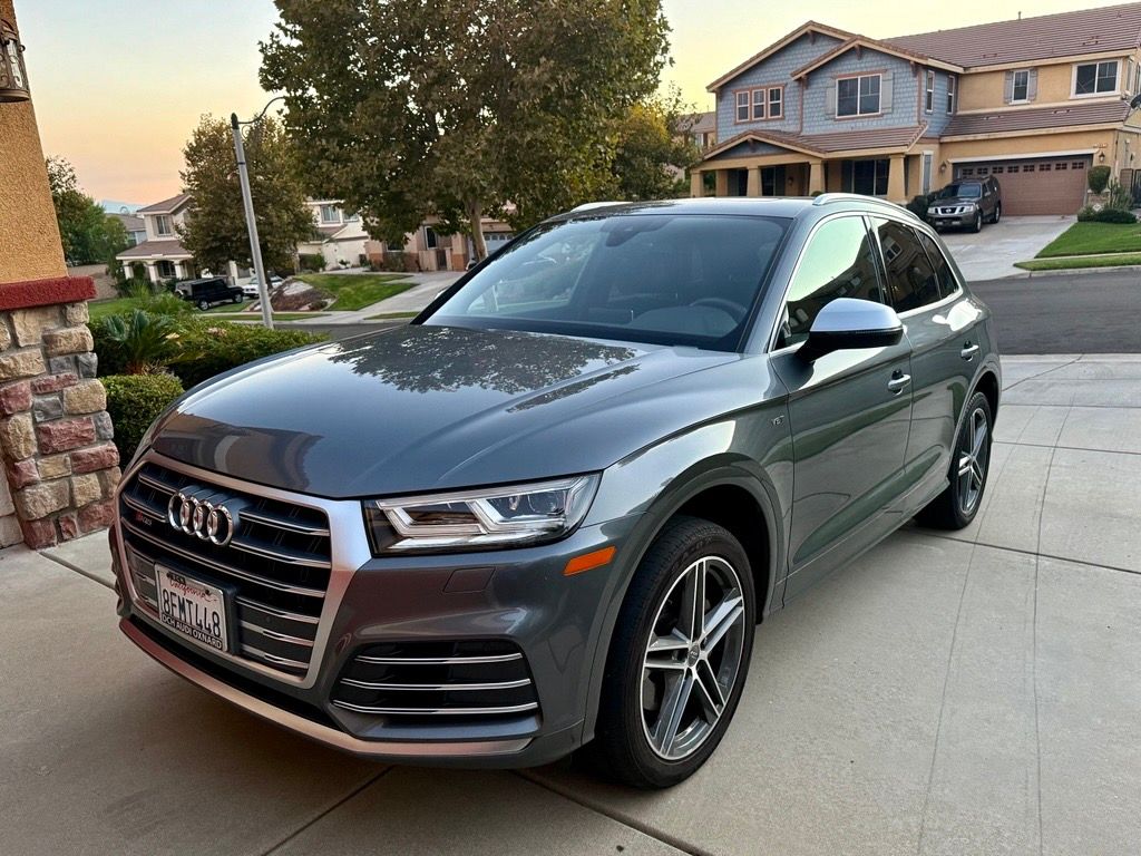 Used 2018 Audi SQ5 Premium Plus AWD/4WD image 1