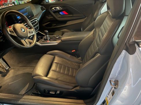 Used 2023 BMW M2 w/ Lighting Package image 9