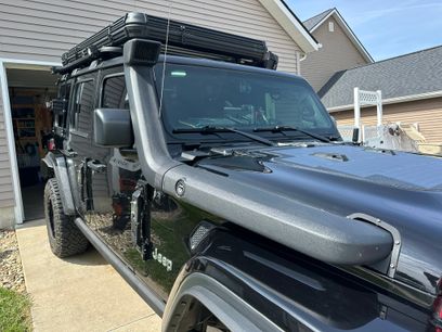 Used 2019 Jeep Wrangler Unlimited Sahara