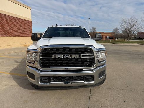 Used 2023 RAM 2500 Big Horn image 4