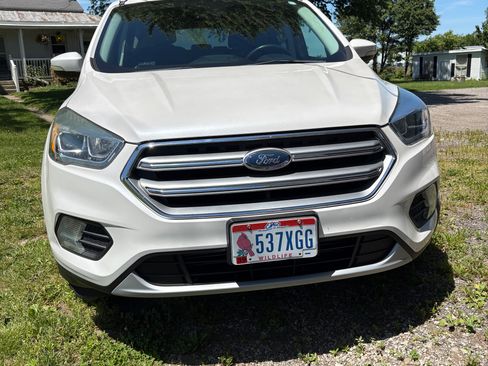 Used 2017 Ford Escape Titanium FWD image 1