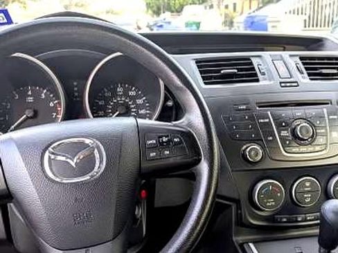 Used 2014 MAZDA MAZDA5 Sport image 6