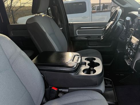 Used 2021 RAM 2500 Big Horn w/ Level 1 Equipment Group image 11