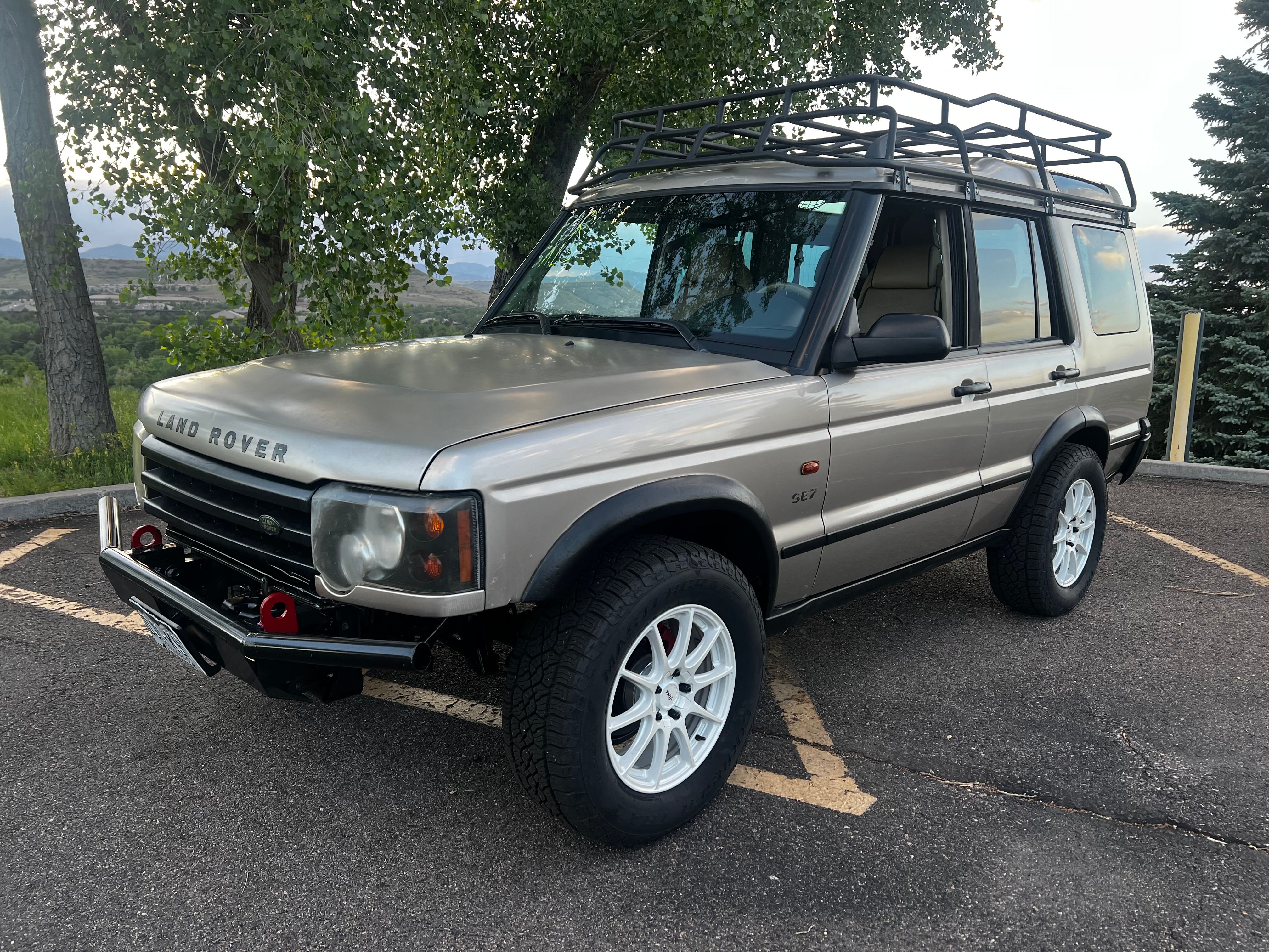 Used 2003 Land Rover Discovery SE AWD/4WD image 1