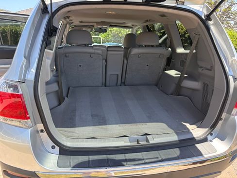 Used 2013 Toyota Highlander Limited FWD image 9
