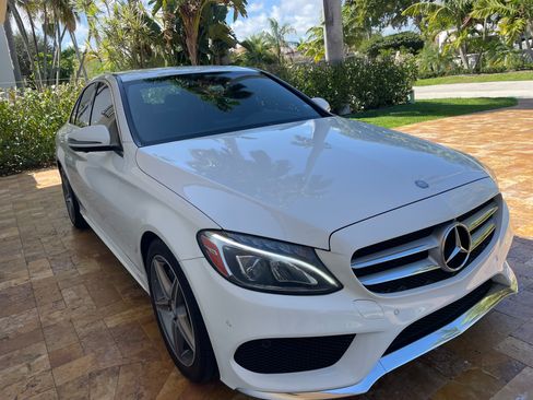 Used 2017 Mercedes-Benz C 300 C 300 Sedan 4D image 4