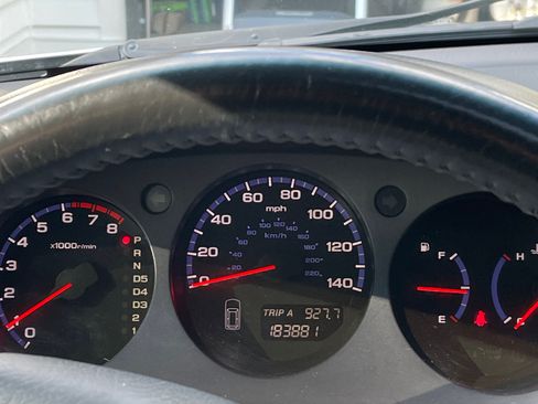 Used 2004 Acura MDX Touring image 9