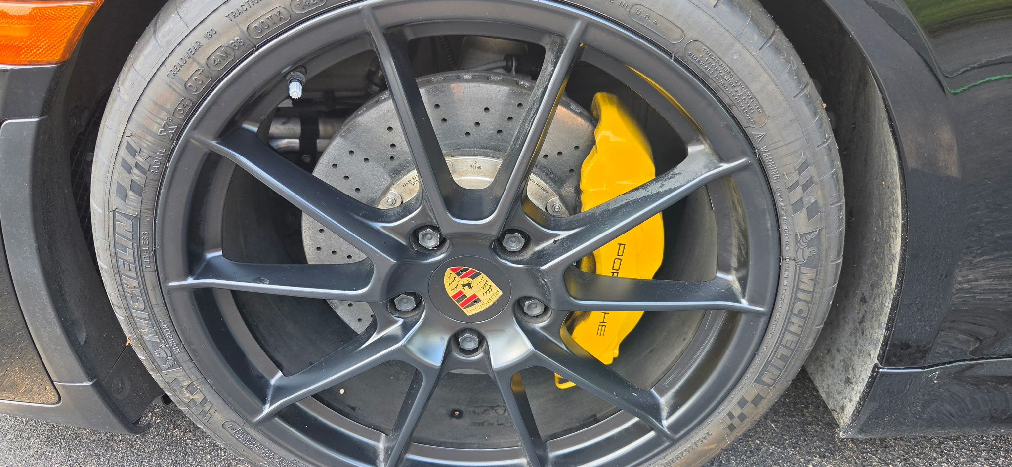 Used 2016 Porsche Boxster Spyder RWD image 19