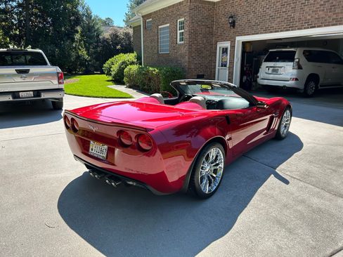 Used 2013 Chevrolet Corvette Grand Sport w/ 3LT Preferred Equipment Group image 9