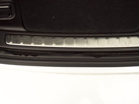 Used 2025 Volvo V60 B5 Cross Country Plus image 31