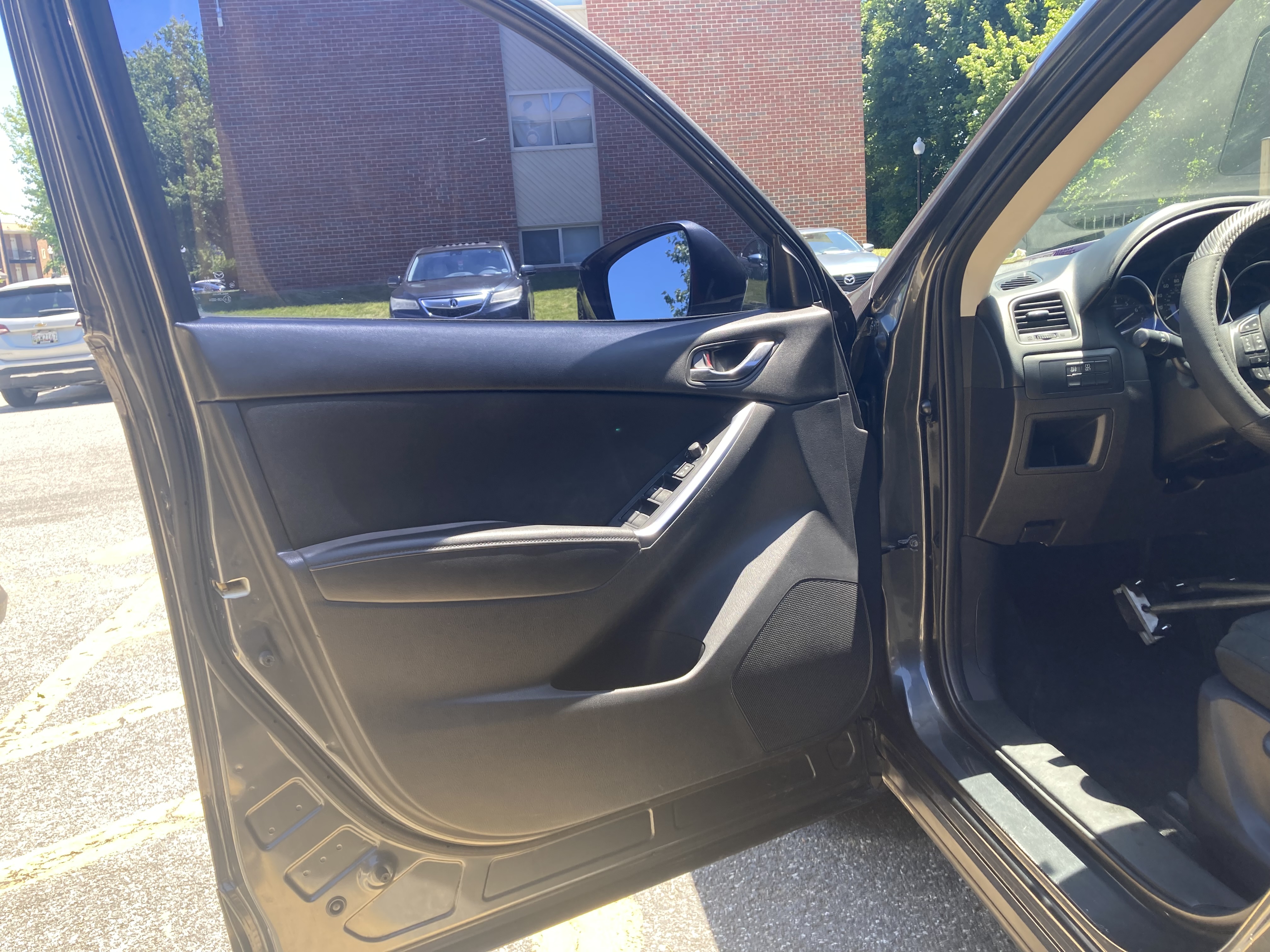 Used 2015 MAZDA CX-5 Sport w/ Bluetooth Audio Package FWD image 15