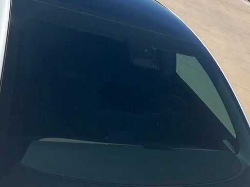 Used 2020 Tesla Model 3 Standard Range Plus RWD image 8