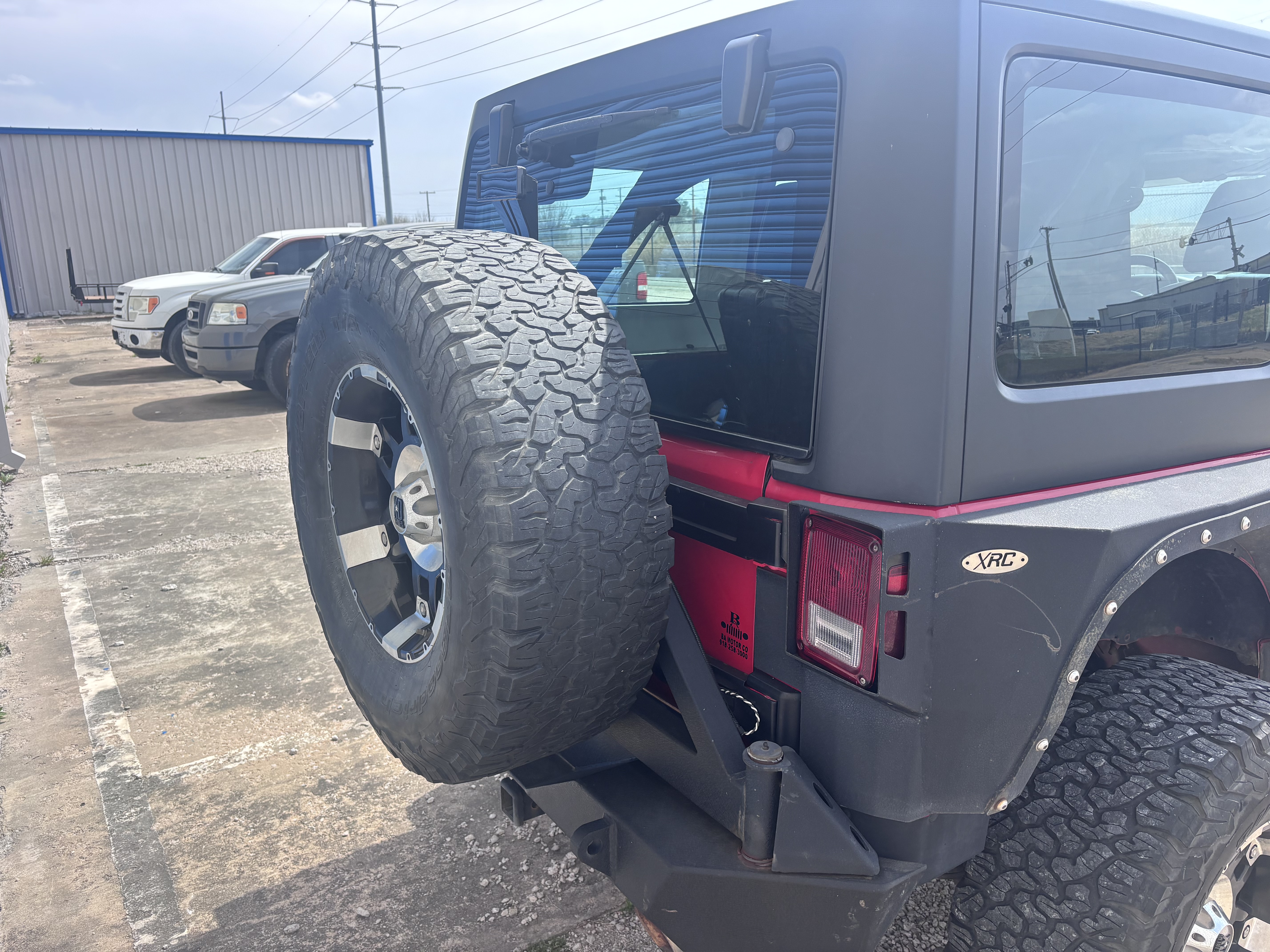 Used 2013 Jeep Wrangler Unlimited Sport w/ Connectivity Group AWD/4WD image 6