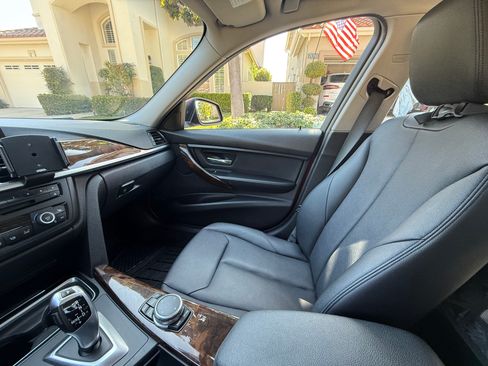 Used 2015 BMW 328i Sedan RWD image 25