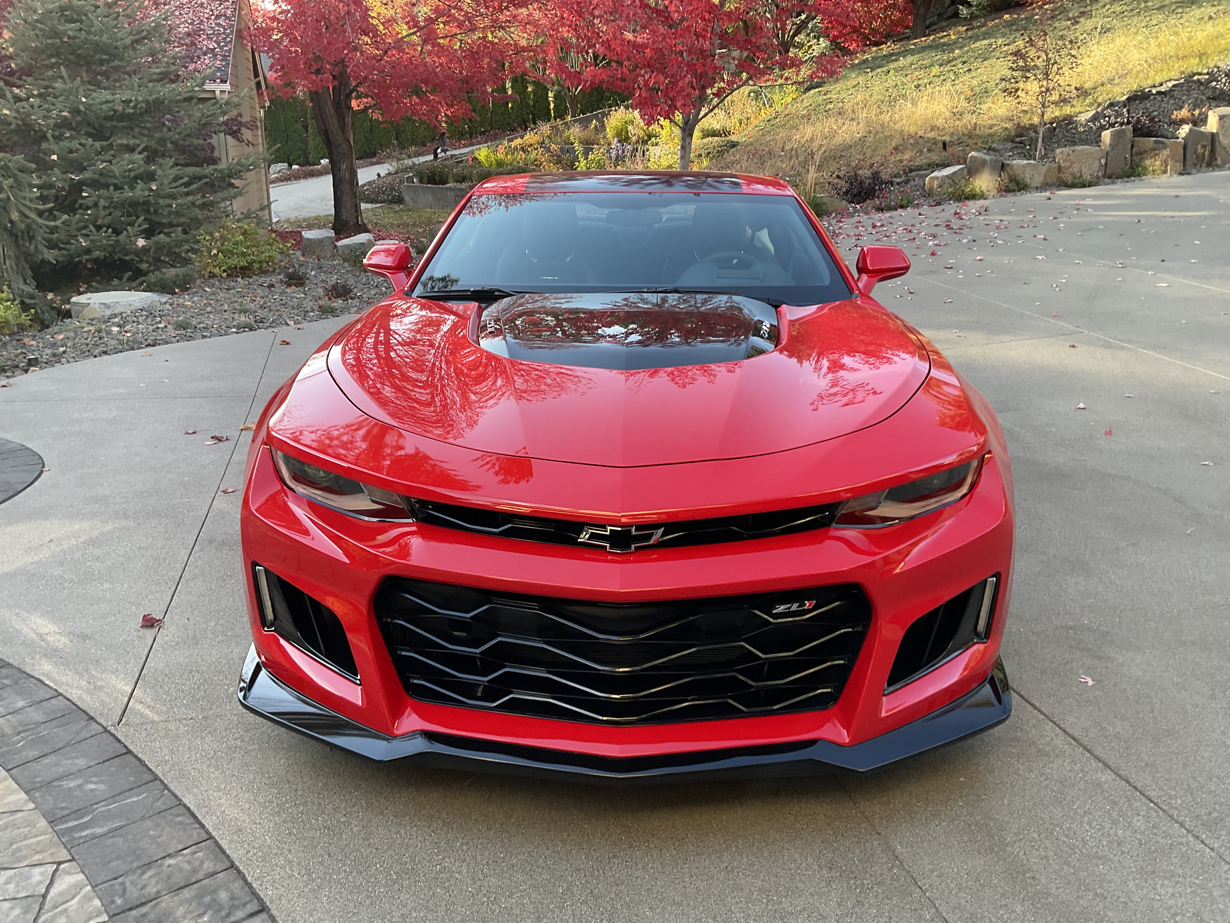 Used 2018 Chevrolet Camaro ZL1 RWD image 12