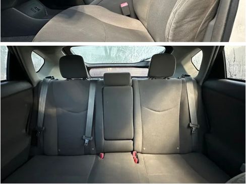 Used 2011 Toyota Prius Four image 4