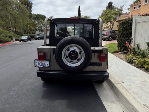 Used 2004 Jeep Wrangler SE AWD/4WD image 6