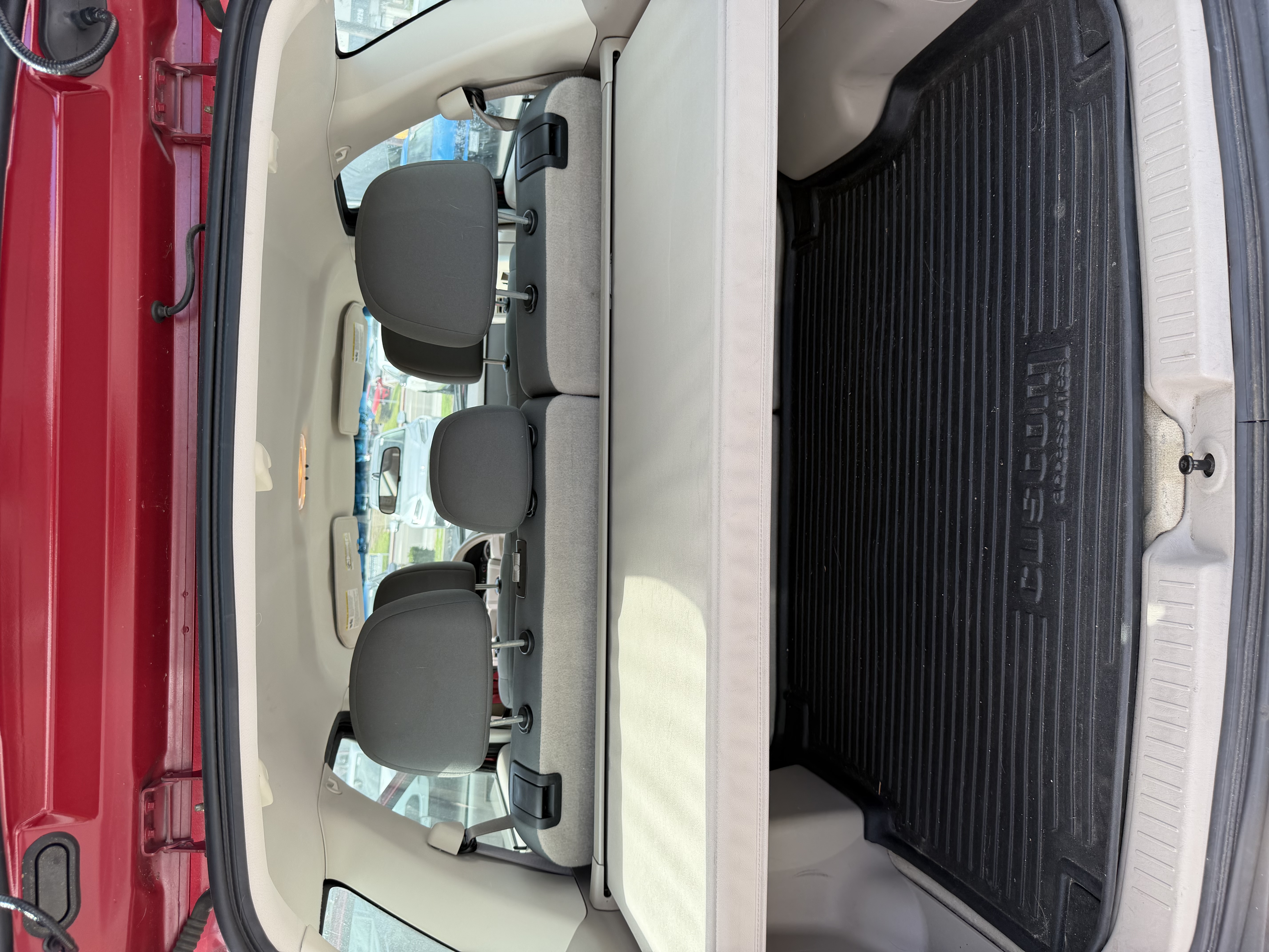Used 2010 Ford Escape XLS AWD/4WD image 9