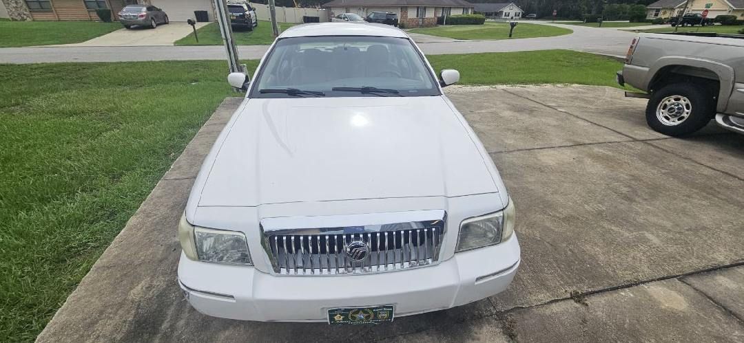 Used 2009 Mercury Grand Marquis LS RWD image 4