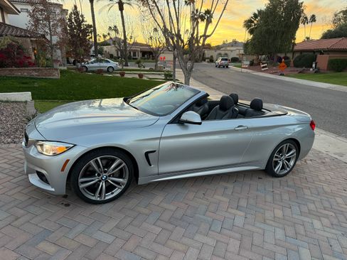 Used 2014 BMW 435i Convertible image 1