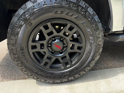 Used 2022 Toyota 4Runner TRD Sport w/ Technology Package AWD/4WD image 10