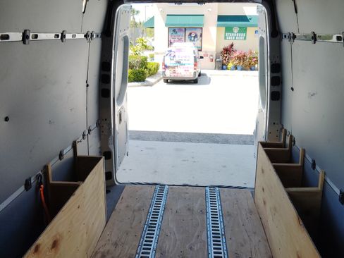 Used 2024 Mercedes-Benz Sprinter 2500 image 17