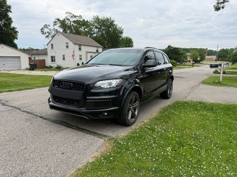 Used 2014 Audi Q7 3.0T S line Prestige w/ Technology Package AWD/4WD image 1
