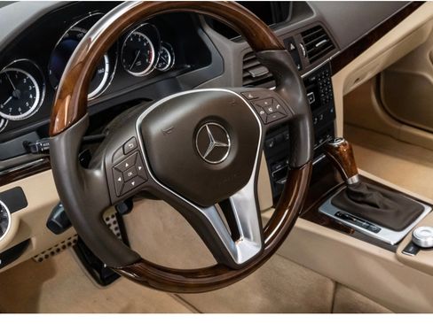 Used 2012 Mercedes-Benz E 350 Cabriolet image 9