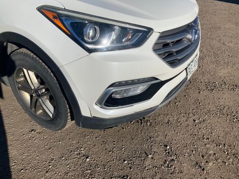 Used 2017 Hyundai Santa Fe Sport image 6