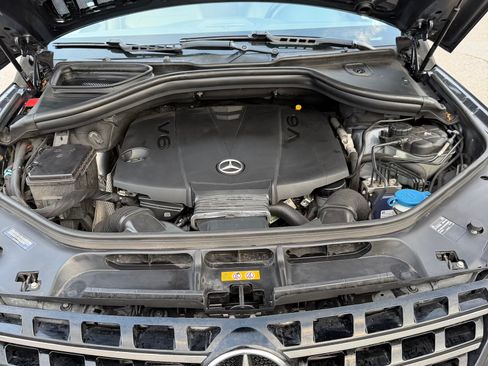 Used 2014 Mercedes-Benz ML 350 BlueTEC 4MATIC image 29