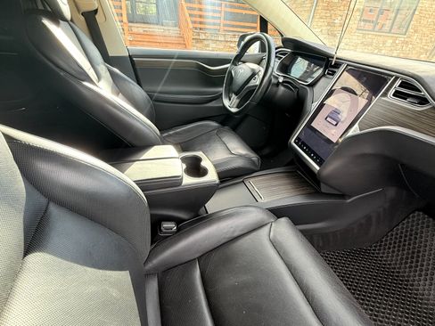 Used 2016 Tesla Model X 90D image 11