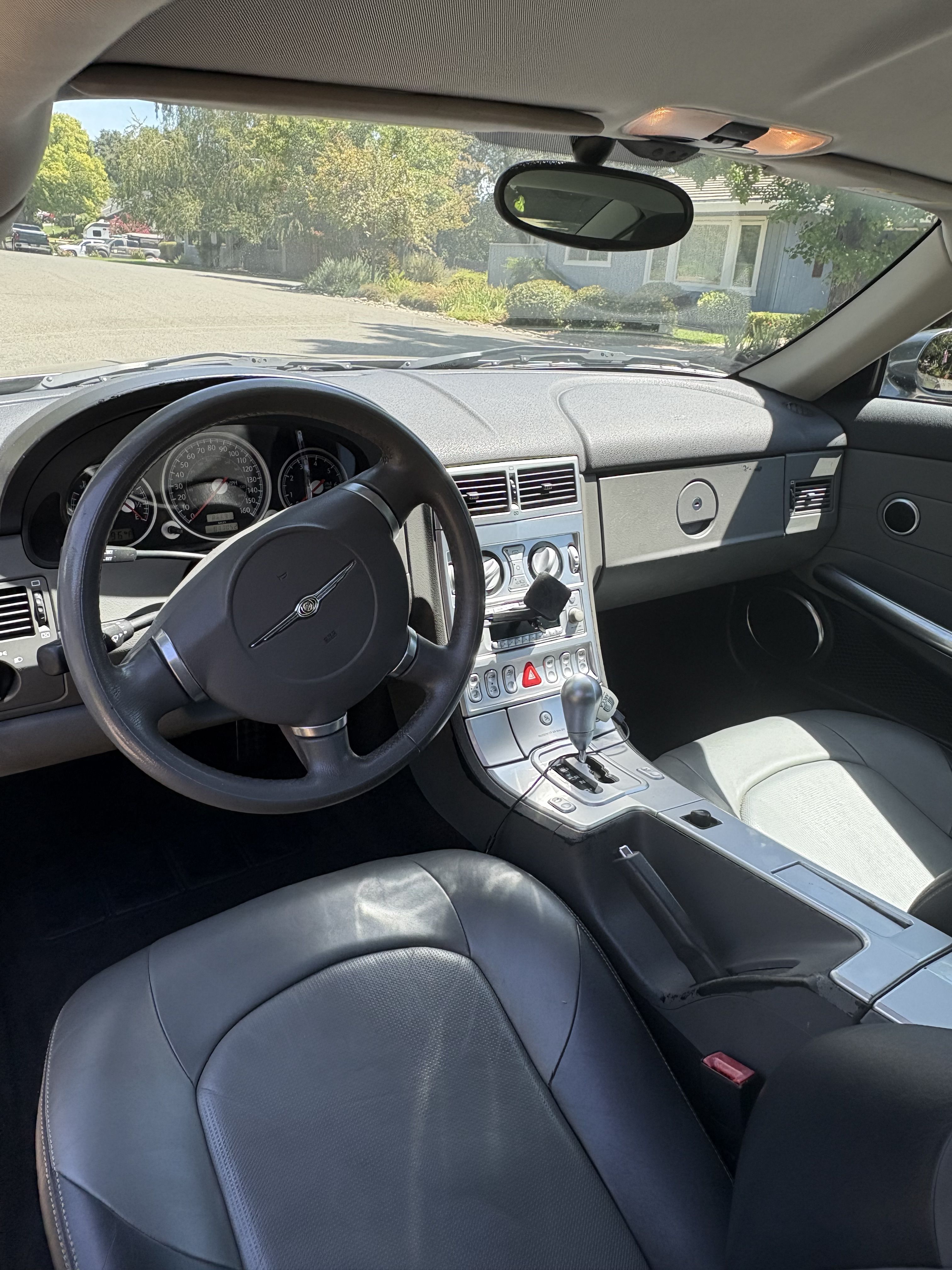Used 2004 Chrysler Crossfire Coupe RWD image 10