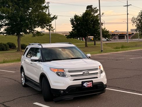 Used 2013 Ford Explorer Limited AWD/4WD image 4
