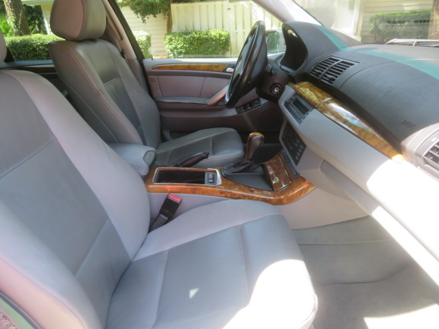 Used 2001 BMW X5 3.0i AWD/4WD image 2