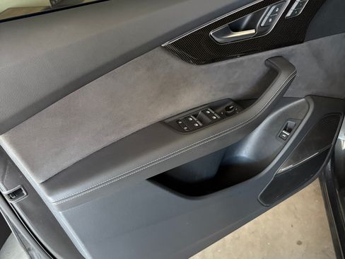 Used 2023 Audi SQ8 Prestige w/ Prestige Package image 12