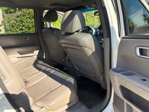Used 2014 Honda Pilot EX-L image 9