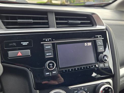 Used 2018 Honda Fit LX image 14